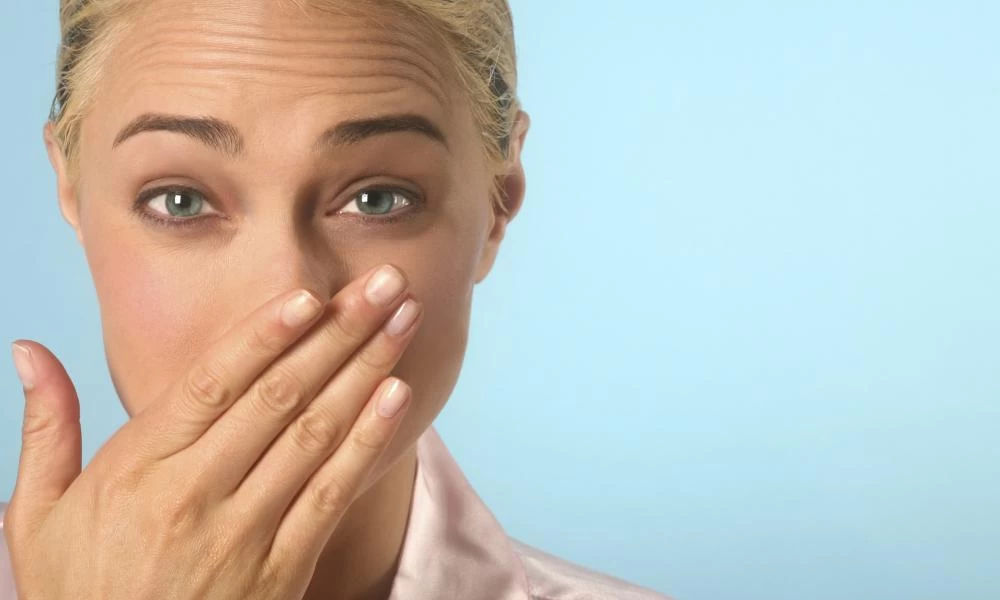 Παροσμία: Το παράξενο σύμπτωμα του κορονοϊού που πρέπει να ξέρετε